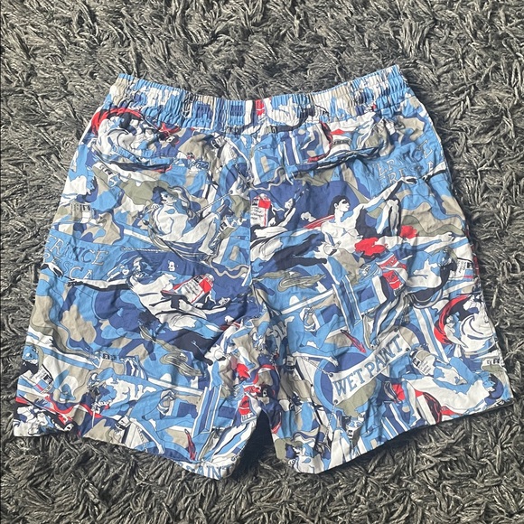 Iceberg Blue and Red 2 Piece set shirt and shorts size XL - Picture 14 of 15